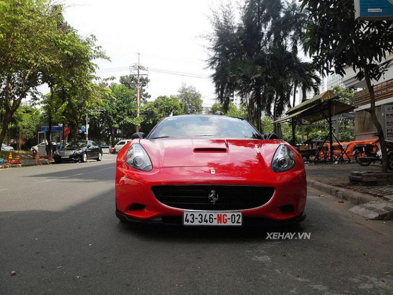 Ferrari California độ Hamann tái xuất đường phố Sài Gòn sau thời gian dài “ở ẩn”