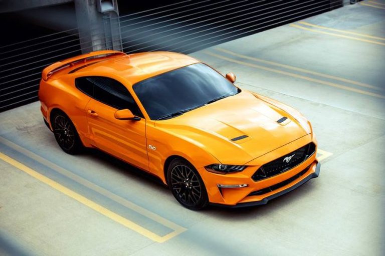 “Mổ xẻ” ngựa hoang Ford Mustang 2018 thế hệ mới có giá 2 tỷ VNĐ tại Việt Nam