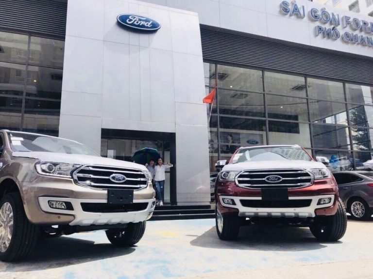 Ford Everest 2018 sắp ra mắt khách hàng Việt rò rỉ thông số chi tiết và giá bán