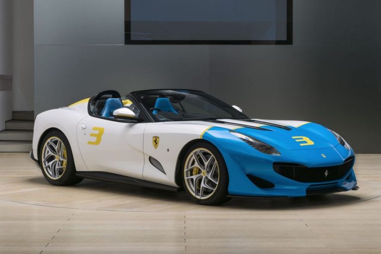 Ngắm siêu xe Ferrari SPCJ3 hai tông trắng – xanh độc nhất vô nhị thế giới