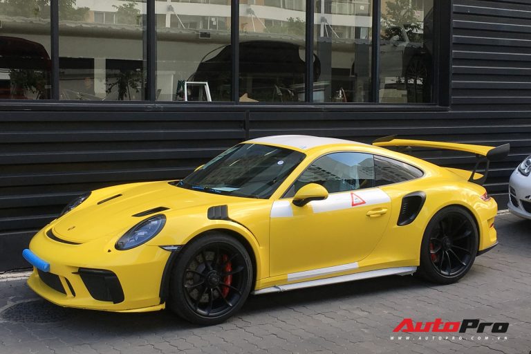 Tóm gọn Porsche 911 GT3 RS mới vừa về Việt Nam