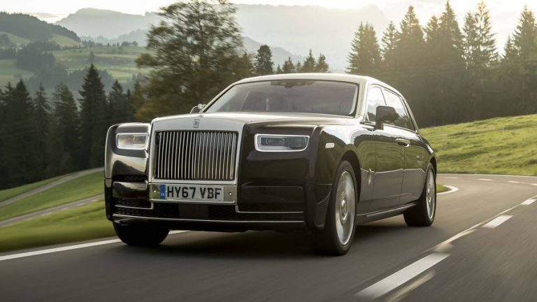 Rolls-Royce Phantom 2018: Đẳng cấp xe sang hàng đầu thế giới