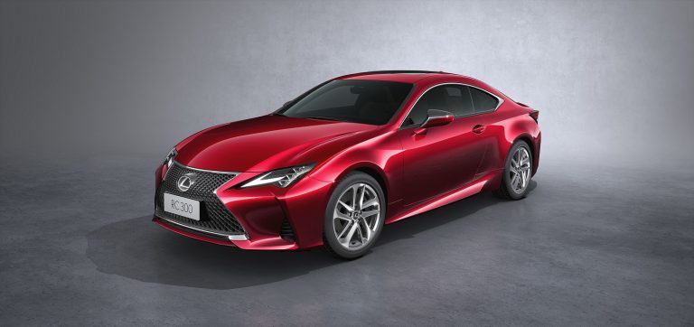 LEXUS RC 2019 MỚI RA MẮT TẠI VIỆT NAM, GIÁ TỪ 3,27 TỶ ĐỒNG