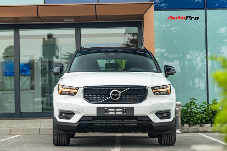 Đánh giá nhanh Volvo XC40 giá 1,75 tỷ đồng: Lật mở nhiều bất ngờ sau mẫu SUV tưởng nhỏ con và chỉ dành cho đô thị