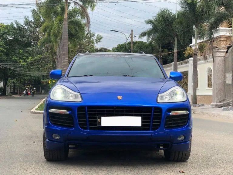 Bán xe sau 10 năm, chủ nhân Porsche Cayenne chua xót chia sẻ: ‘Mua mới hơn 10 tỷ, bán chưa được 1 tỷ’