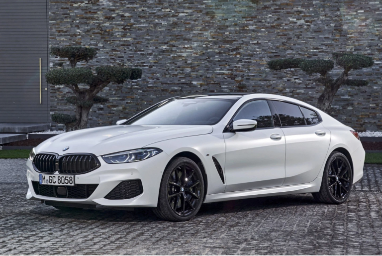 BMW 8-Series đầu tiên về Việt Nam: Giá gần 7 tỷ, to ngang 7-Series nhưng khác biệt hoàn toàn, đấu Porsche Panamera