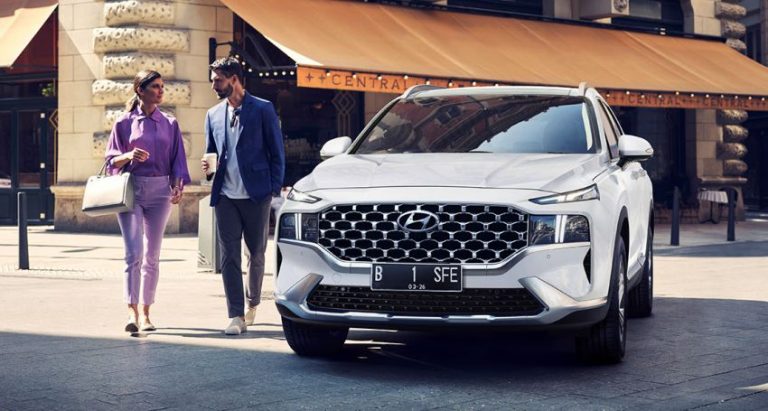 HYUNDAI SANTA FE 2021 RA MẮT TẠI INDONESIA, GIÁ TỪ 39.000 USD