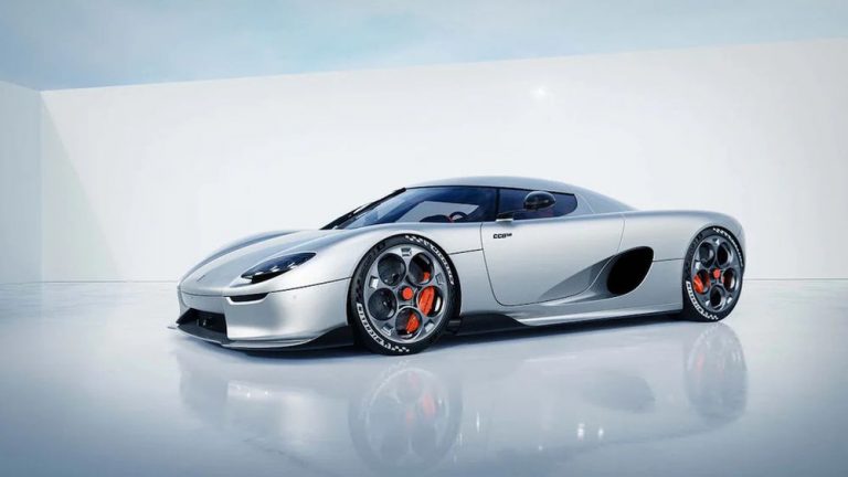 Koenigsegg CC850 mạnh 1.405 mã lực, trang bị hộp số sàn đặc biệt