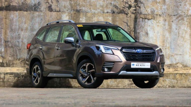 Subaru Forester phiên bản mới sắp về Việt Nam, mẫu cũ được giảm giá mạnh