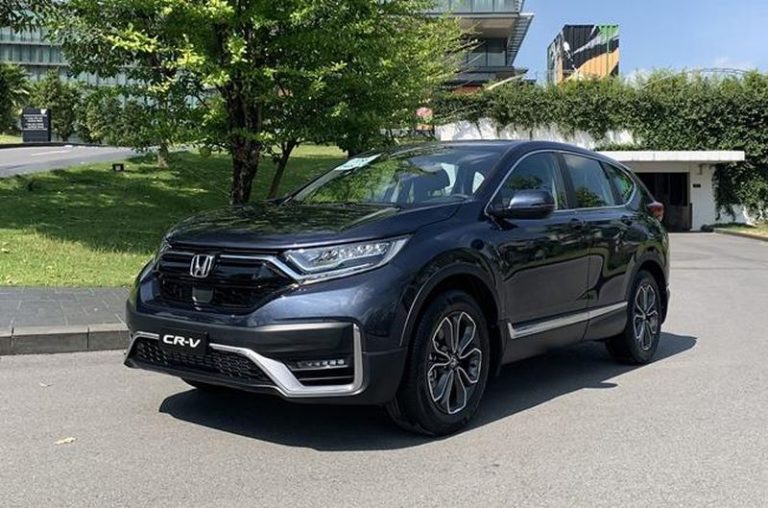 Đại lý “xả kho”, tung ưu đãi lên đến 200 triệu đồng cho Honda CR-V bản cũ